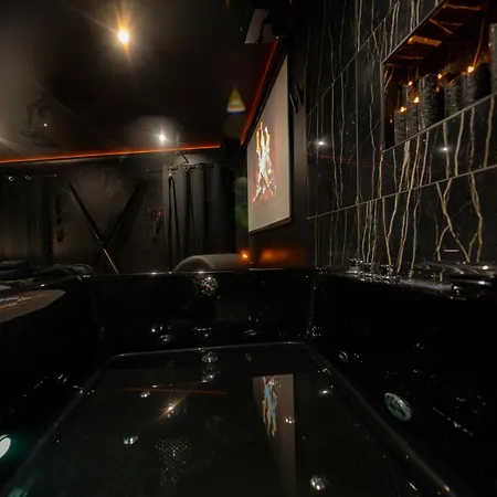 Infinityroom I Secret I I Angoulême